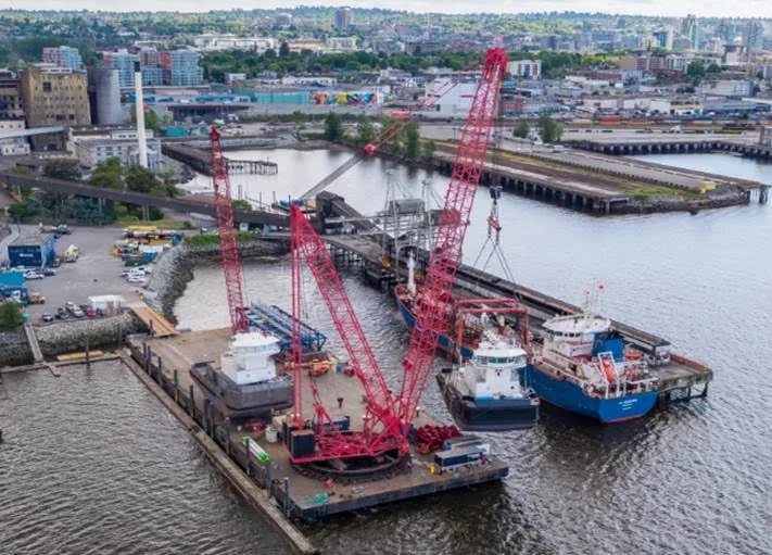 400T Tug Boat Roll On.jpg