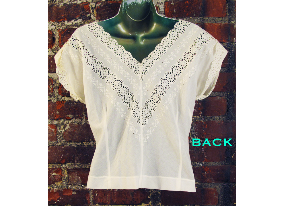 50s_vneck_vback_cotton_top_03.png