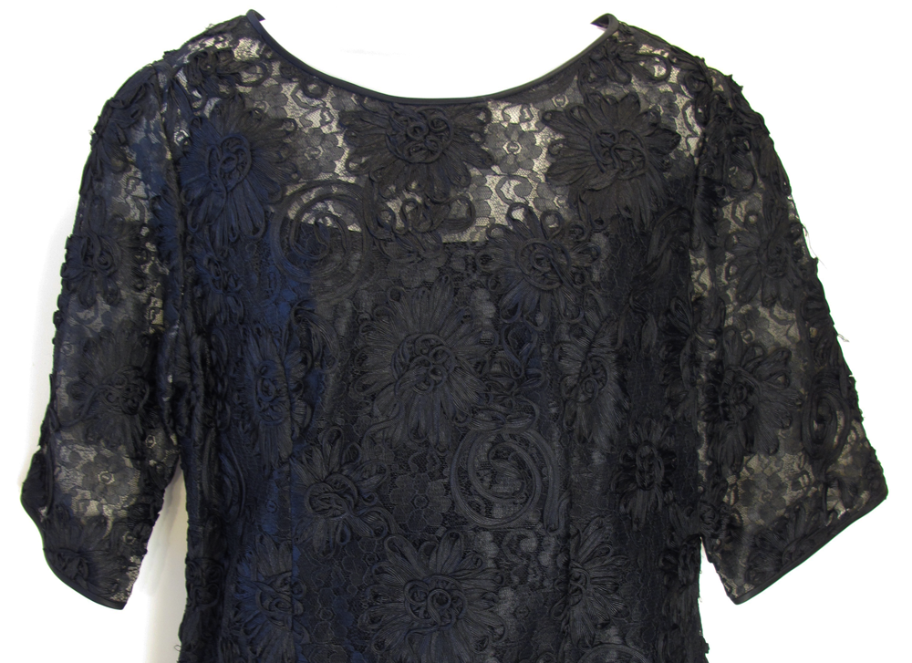 60_floral_lace_blk_dress1.png