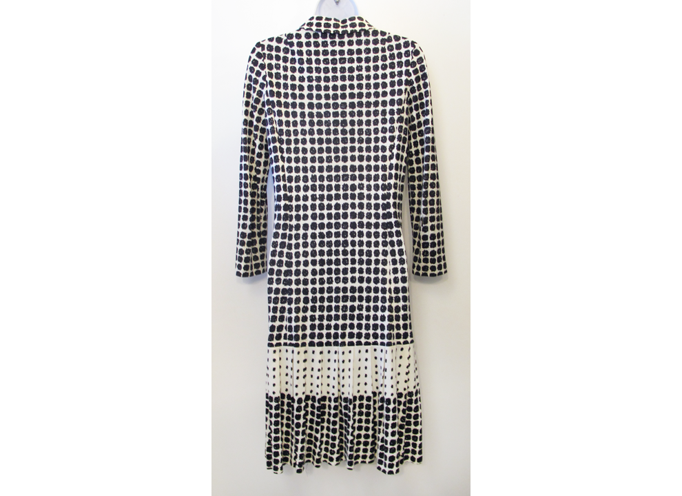 blkandwhite_buttondown_dress_02.png