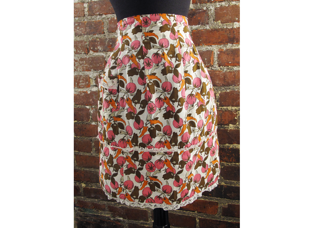 deadstock_apron_tomato_pepper_01.png