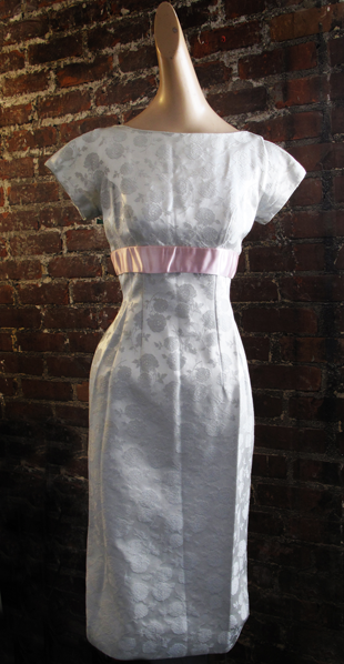 powerdeblue_pink_dress_bow_001.png