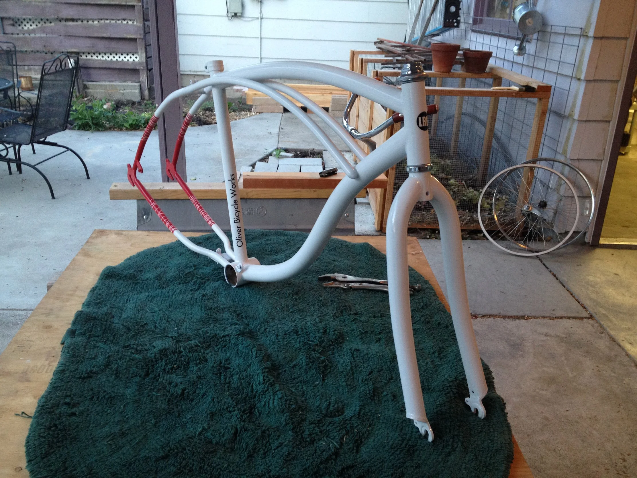 Little Red Bastard - Parts and Build 3/4