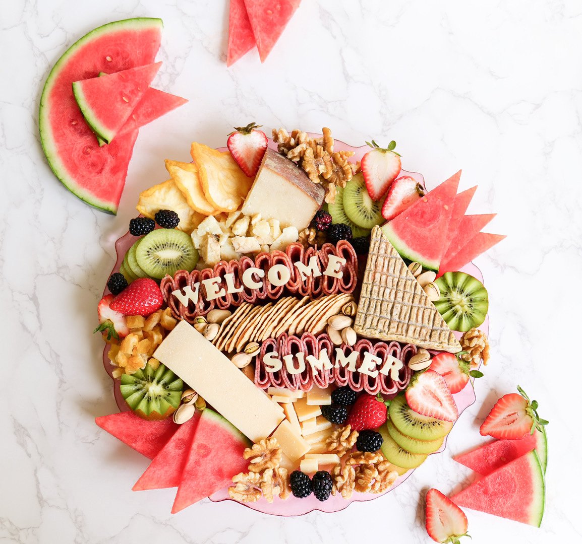 How to Make an Outdoor Charcuterie Board