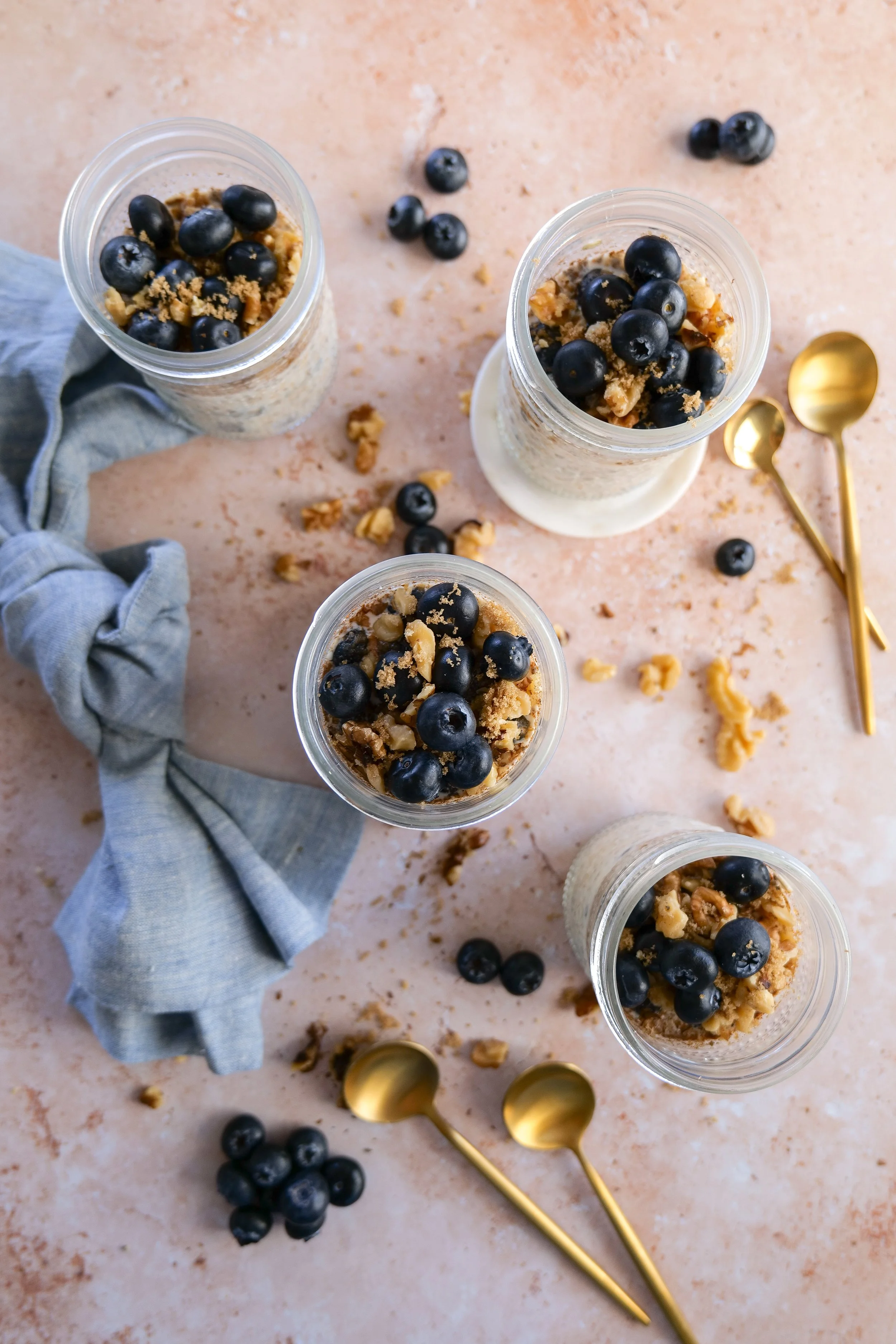 blueberry-pie-overnight-oats.jpg