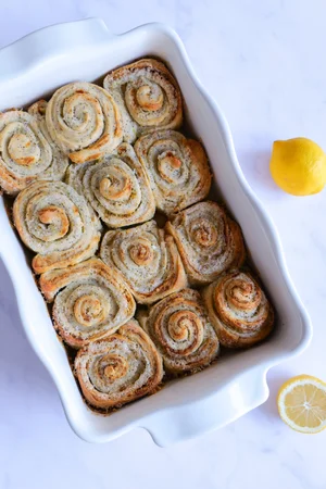 Unlock Heavenly Delights: Irresistible Lemon Poppyseed Cinnamon Rolls