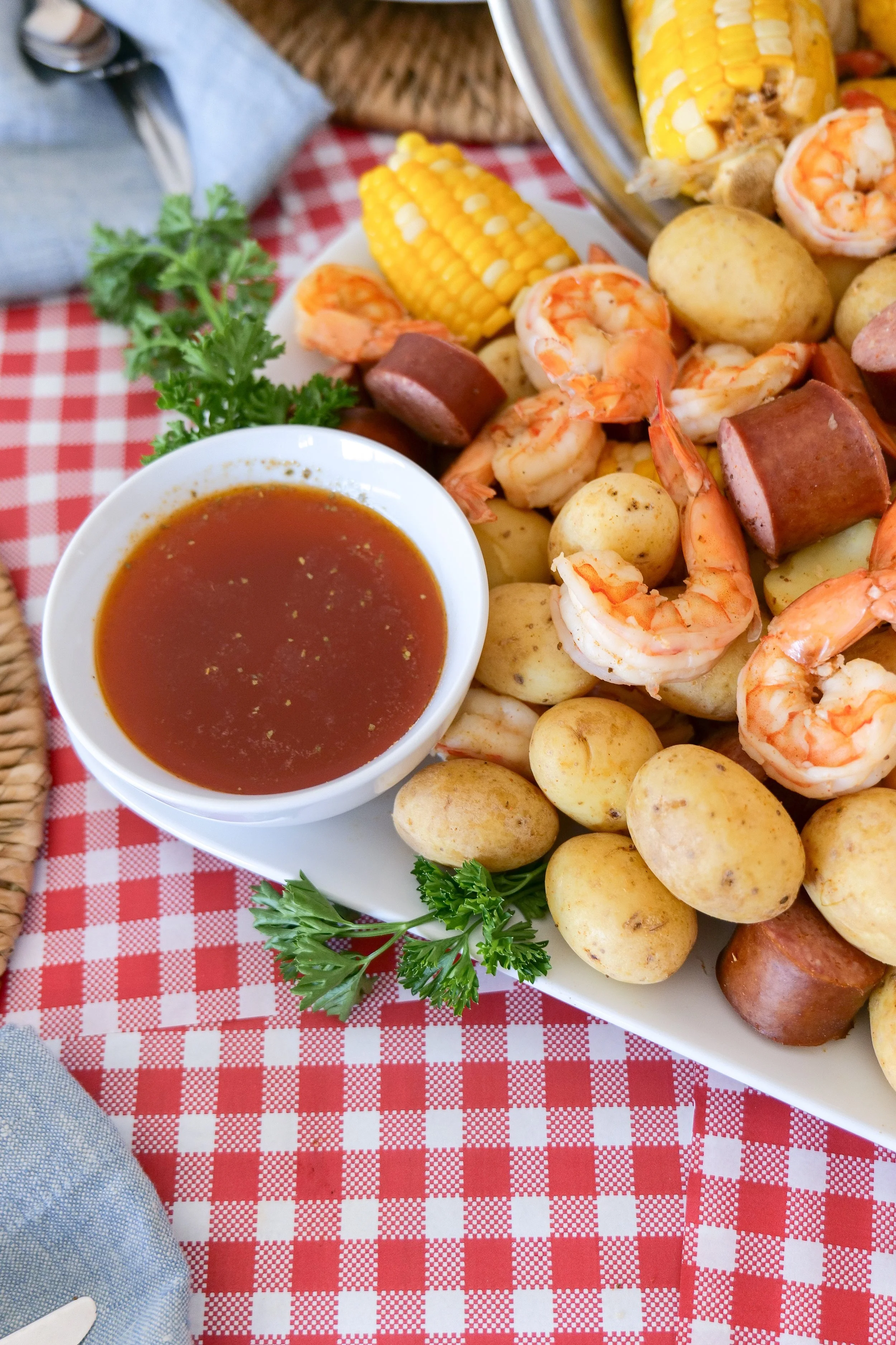 Classic shrimp boil as part of an Americana Summer celebration with seasonal recipes.