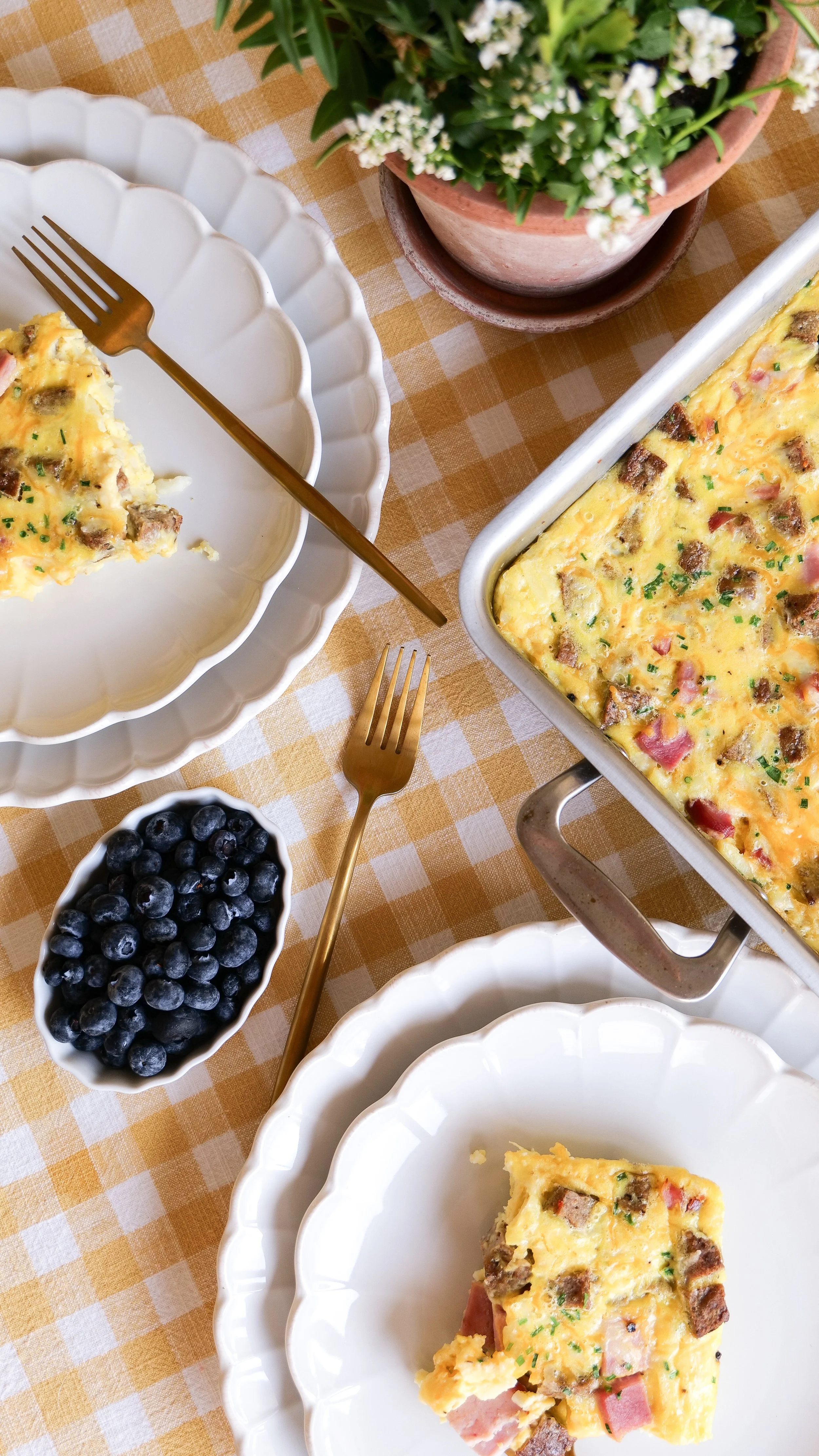 Easy Hash Brown Breakfast Casserole