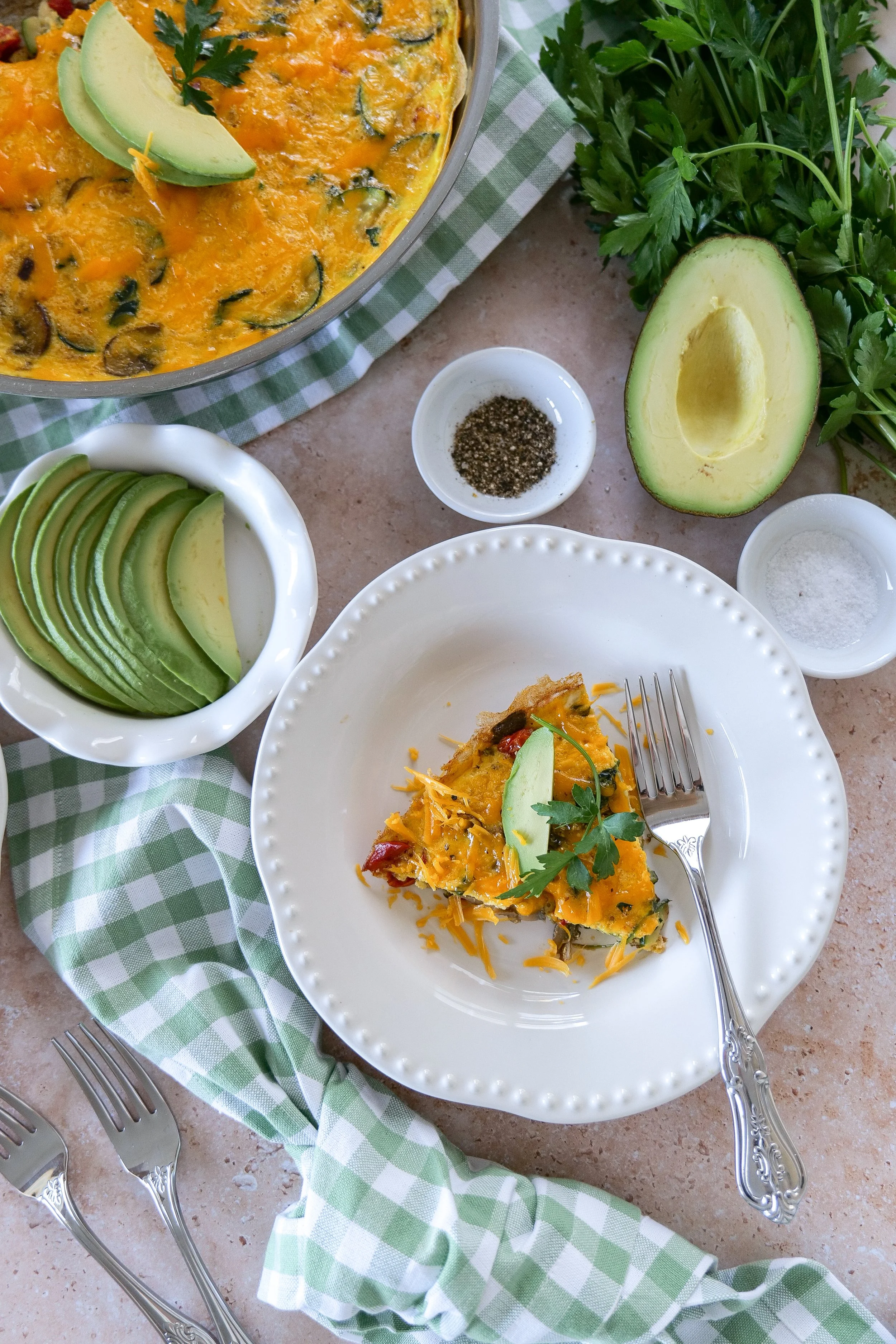 Gluten-free brunch recipe with spinach zucchini tomatoes and eggs