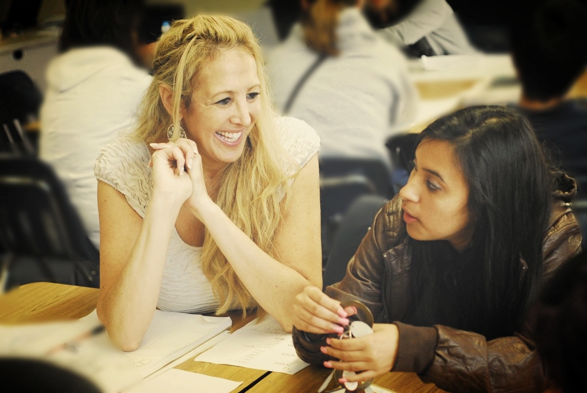6-Nancy-Gale-with-AMBITION-Students-06.jpg