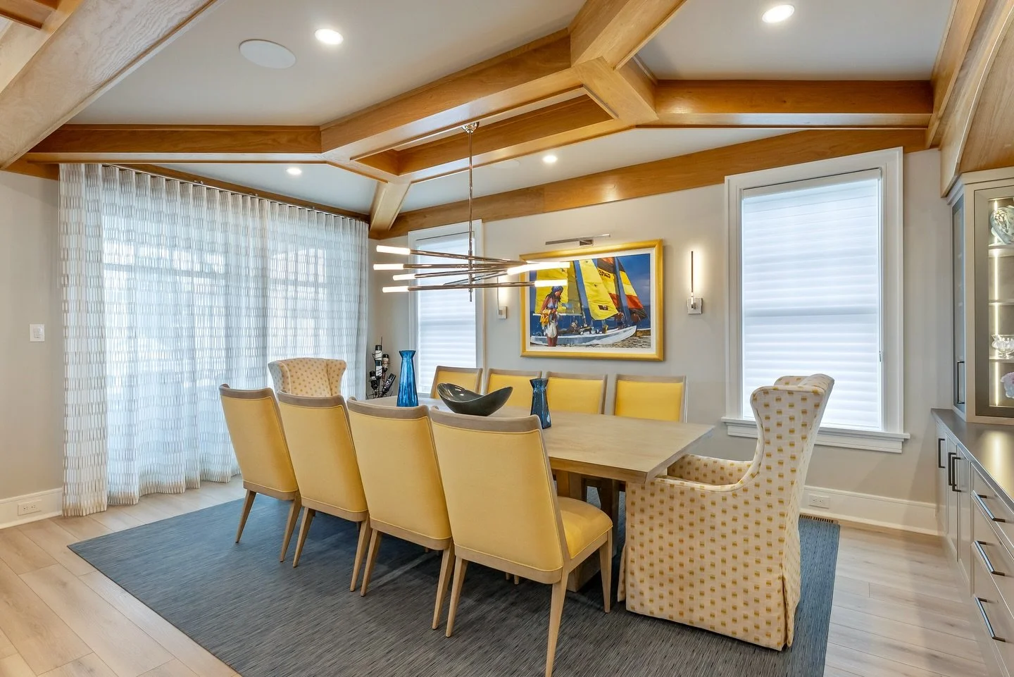 Rainy days lately have us looking forward to brighter ones ahead. ☀️ Spaces filled with warm wood tones, soft blues, and sunny pops of yellow help bring a little sunshine indoors, even when the weather says otherwise. Here&rsquo;s to brighter days ah