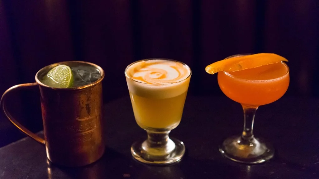 Classic cocktails at Cole's French Dip | Photo courtesy of 213 Hospitality
