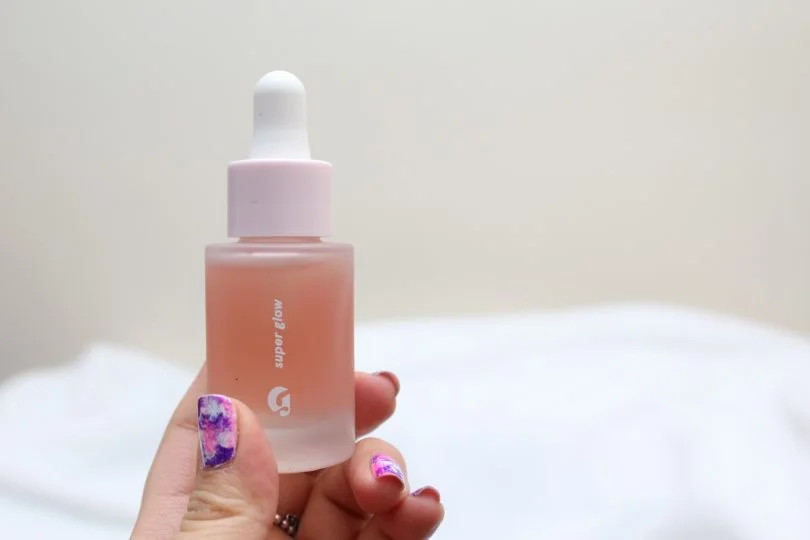 glossier super glow