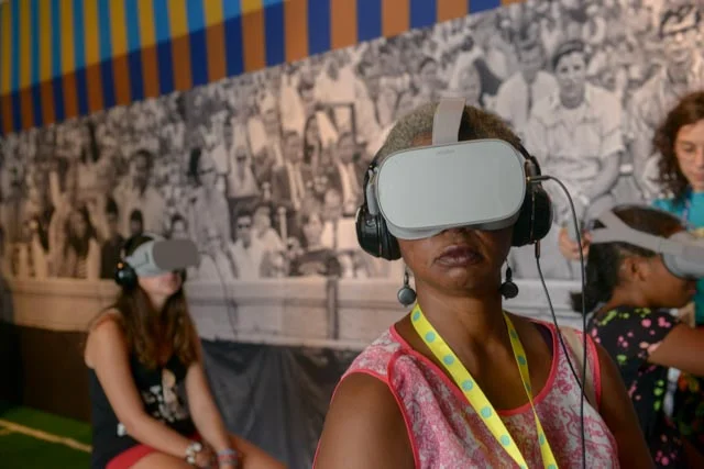 Experiencing the Ashe ‘68 Virtual Reality.