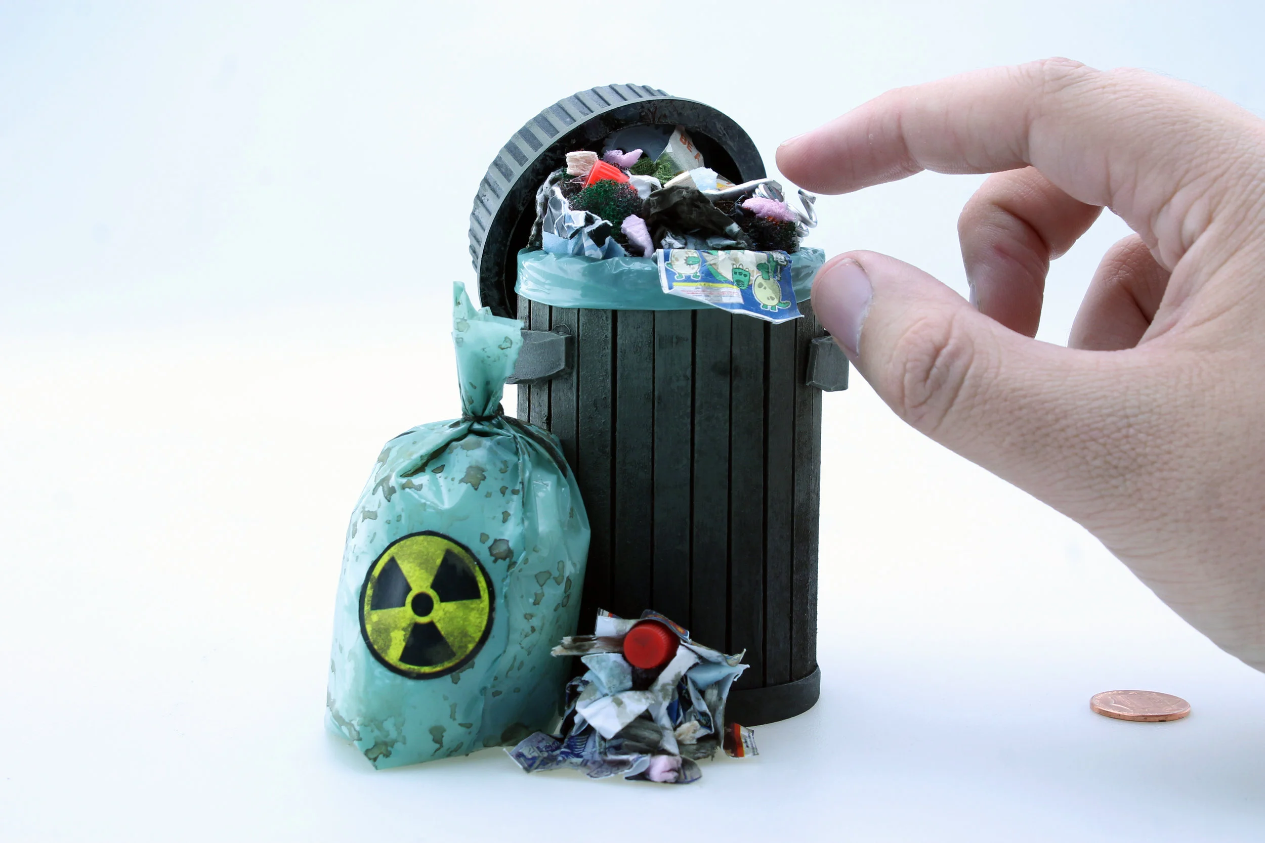 GarbagecanHand.jpg