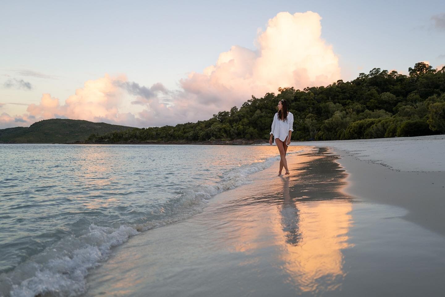 Feeling the need to explore new places.  Any suggestions? &hellip;comment below ☺️💖
.
.
.
.
.
#whitehaven #whitehavenbeach #whitsundays #whitsundayislands #tropicalnorthqueensland #beachvibe #beachlove #adventuretravel #travelgram #travelphotography