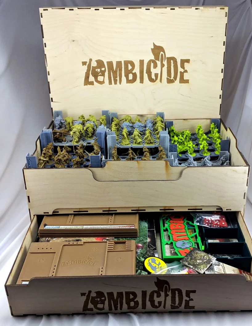 ZOMBICIDE_CRATE6.JPG