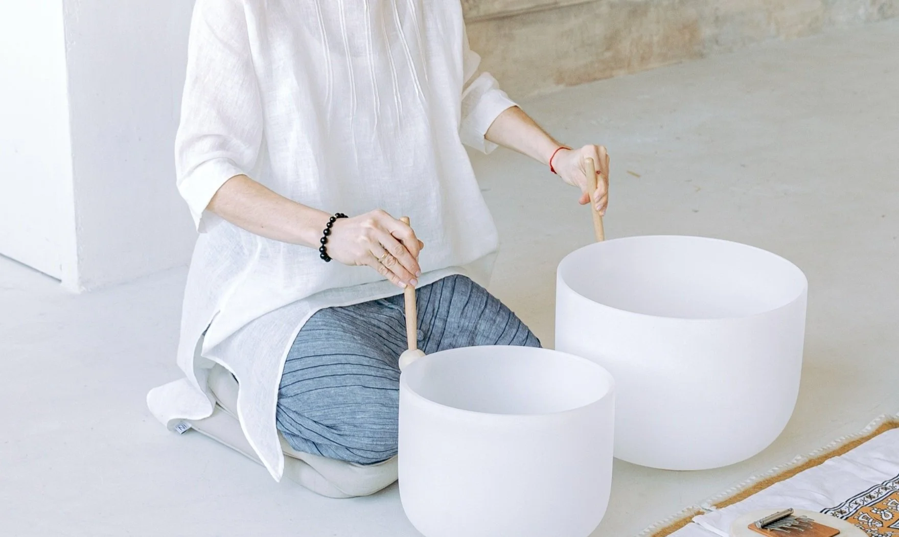 Sydney Corporate Sound Bath Immersions are tailored to the office / corporate environment and can be a great addition to a corporate wellness event or a training..