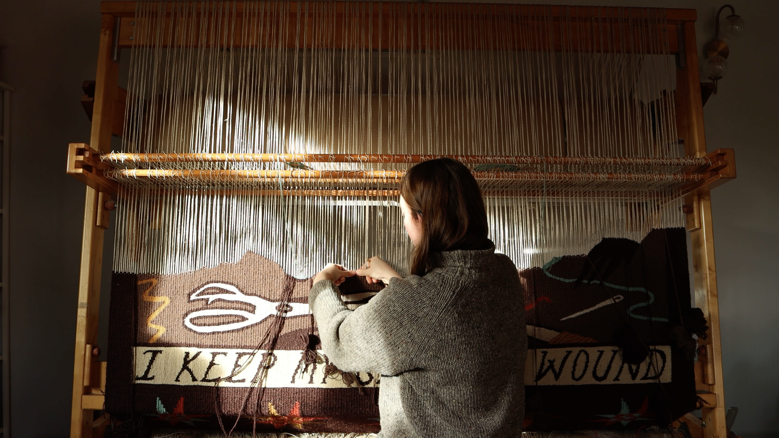 Christabel Balfour The Weaver's Apprentice Porritt Loom 007.png