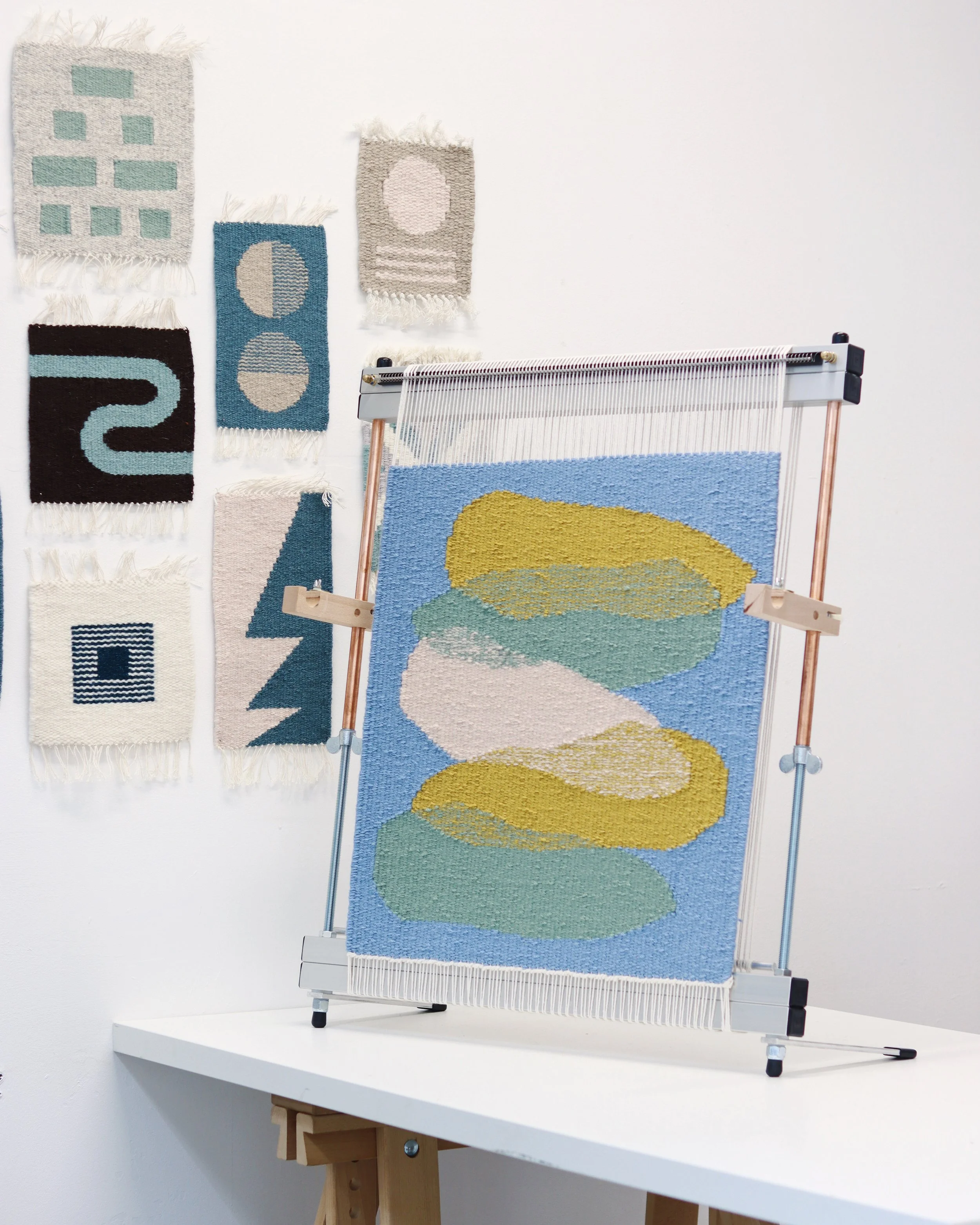 Rug Weaving On A Mirrix Loom Image 001.JPG