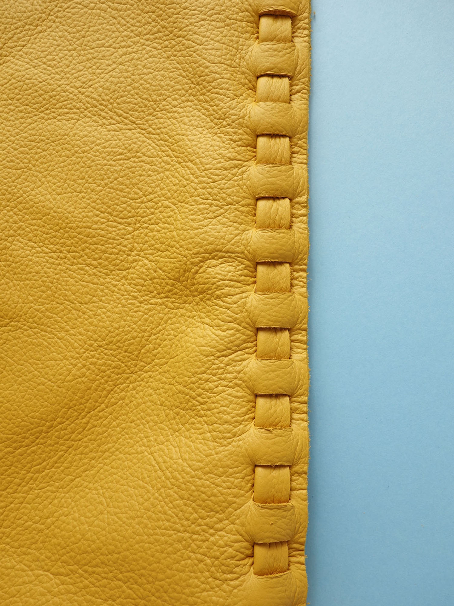 Liodebruin_Leather_Drawstringbags_01.jpg