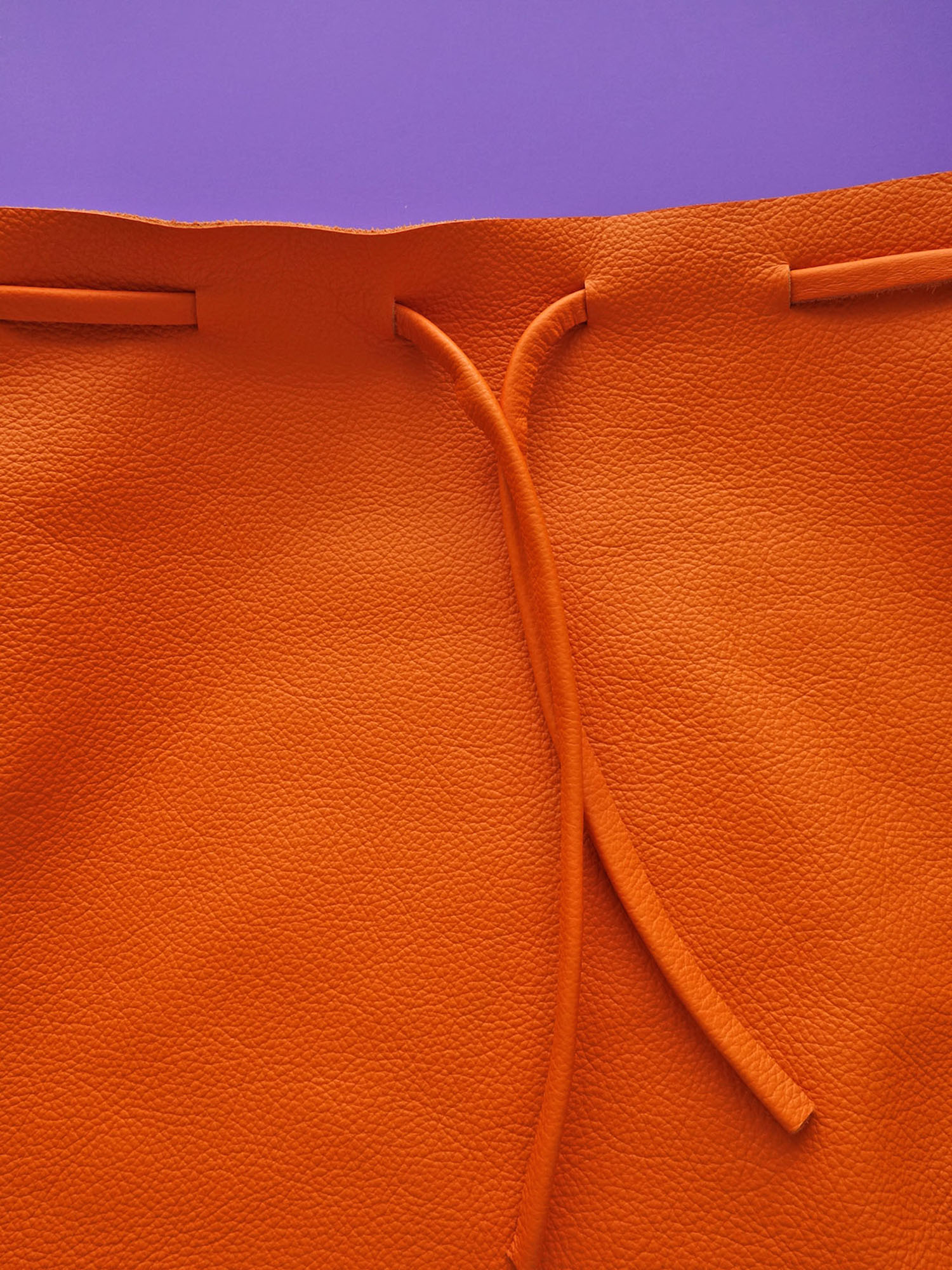 Liodebruin_Leather_Drawstringbags_03.jpg