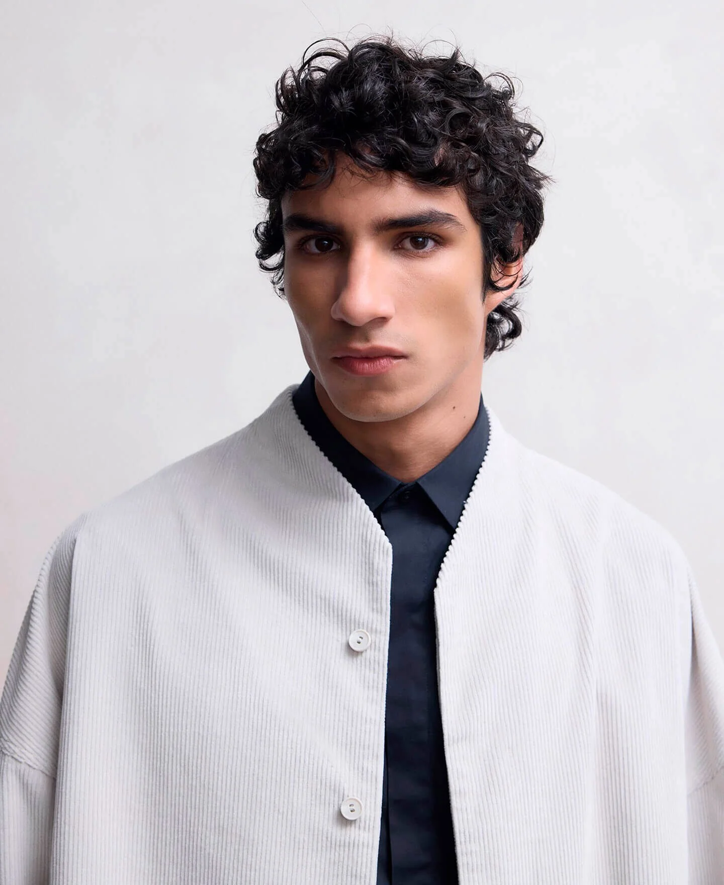 Hire graduates for digital marketing, e-commerce & creative roles