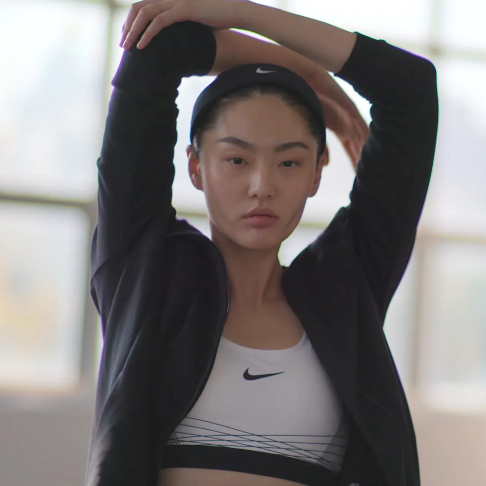 NIkeLina_Thumb2.jpg