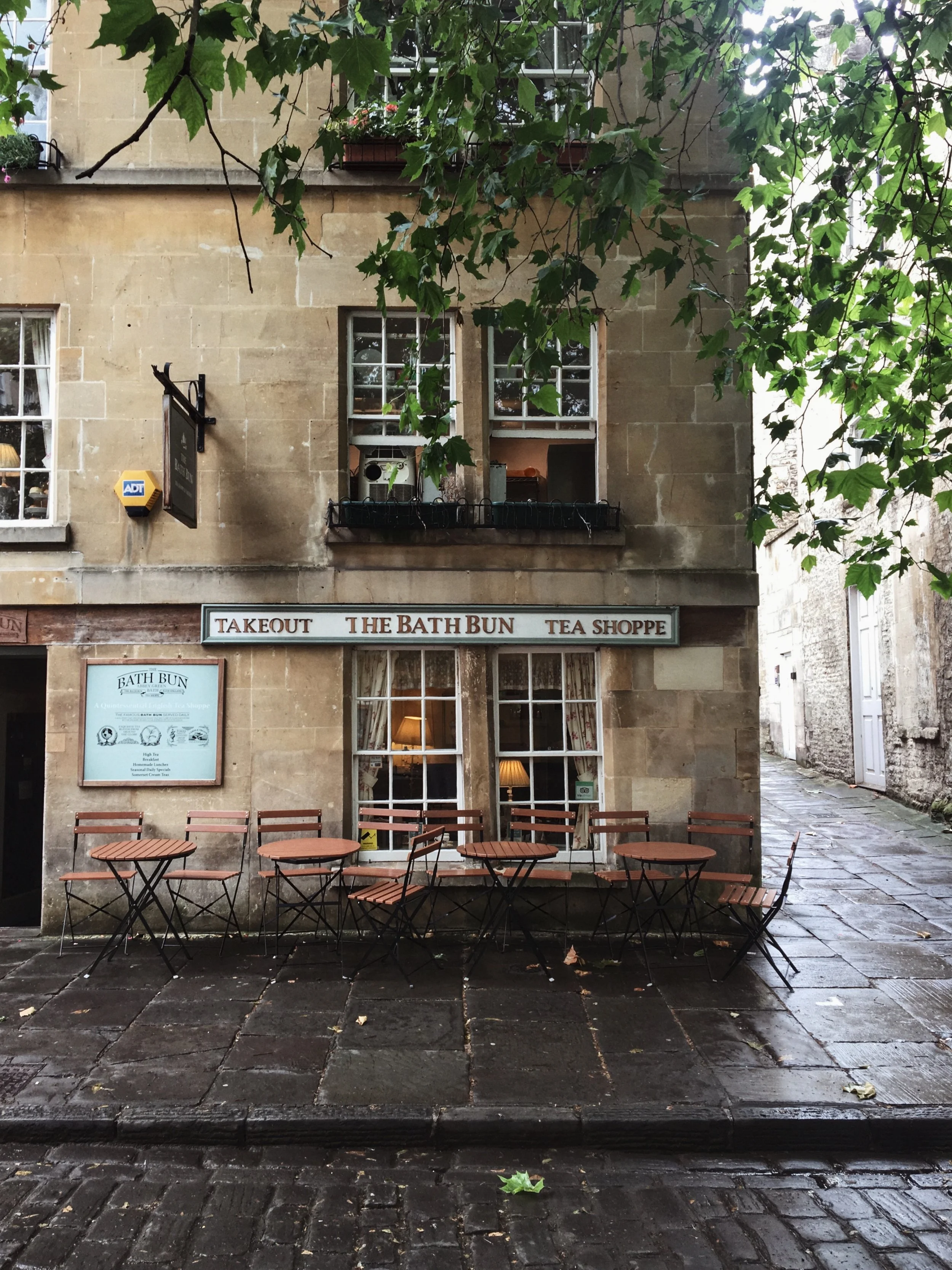Bath Travel Guide — Trinity Lane