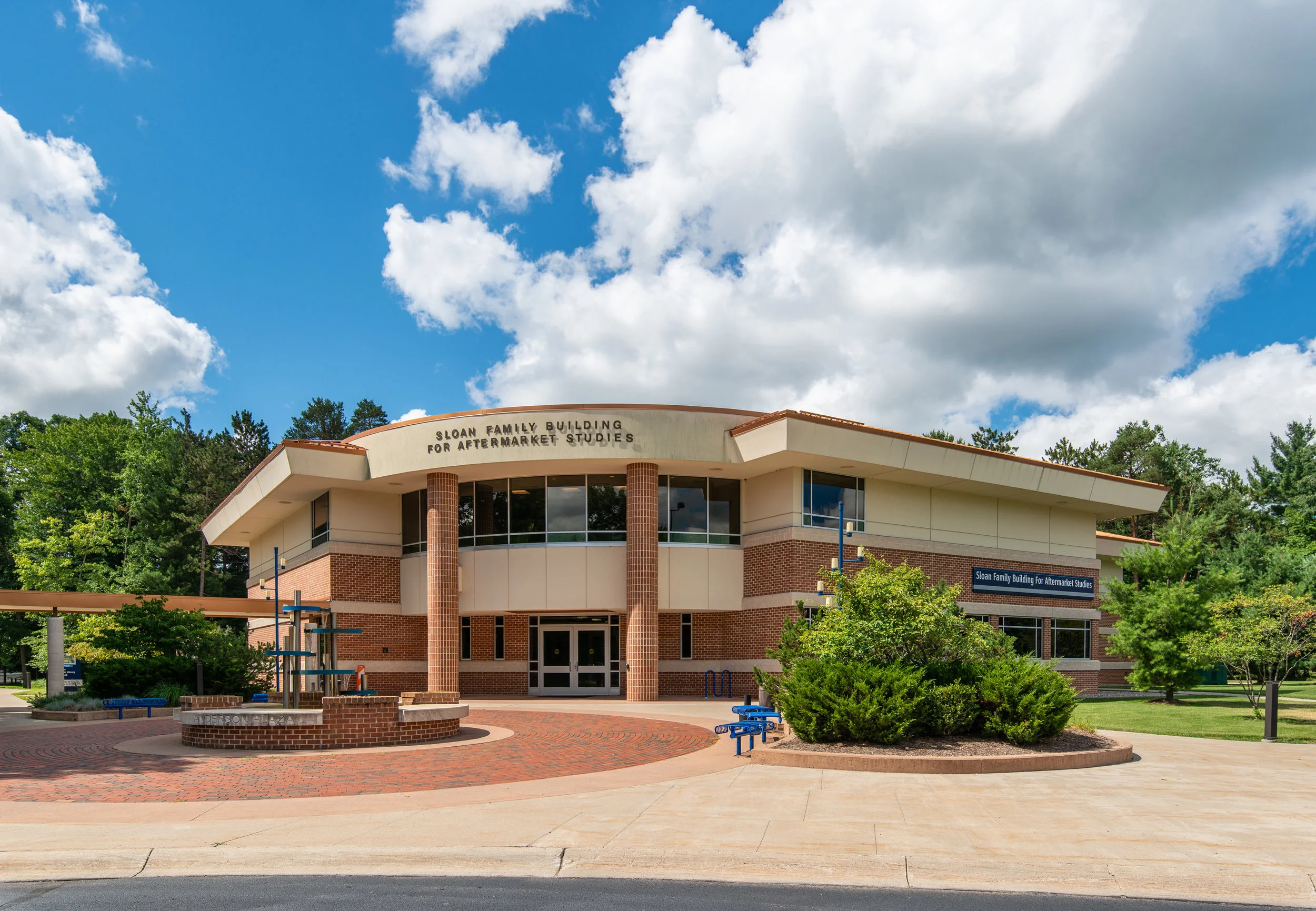 07182018_Sloan_Family_Building_11.JPG