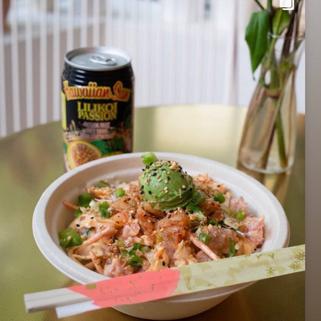 Sunshine poke time! Soak up all 70+ degrees of the sunshine today with us. Our patio is open for a lil al fresco dining on this gorgeous day. ☀️ 💛