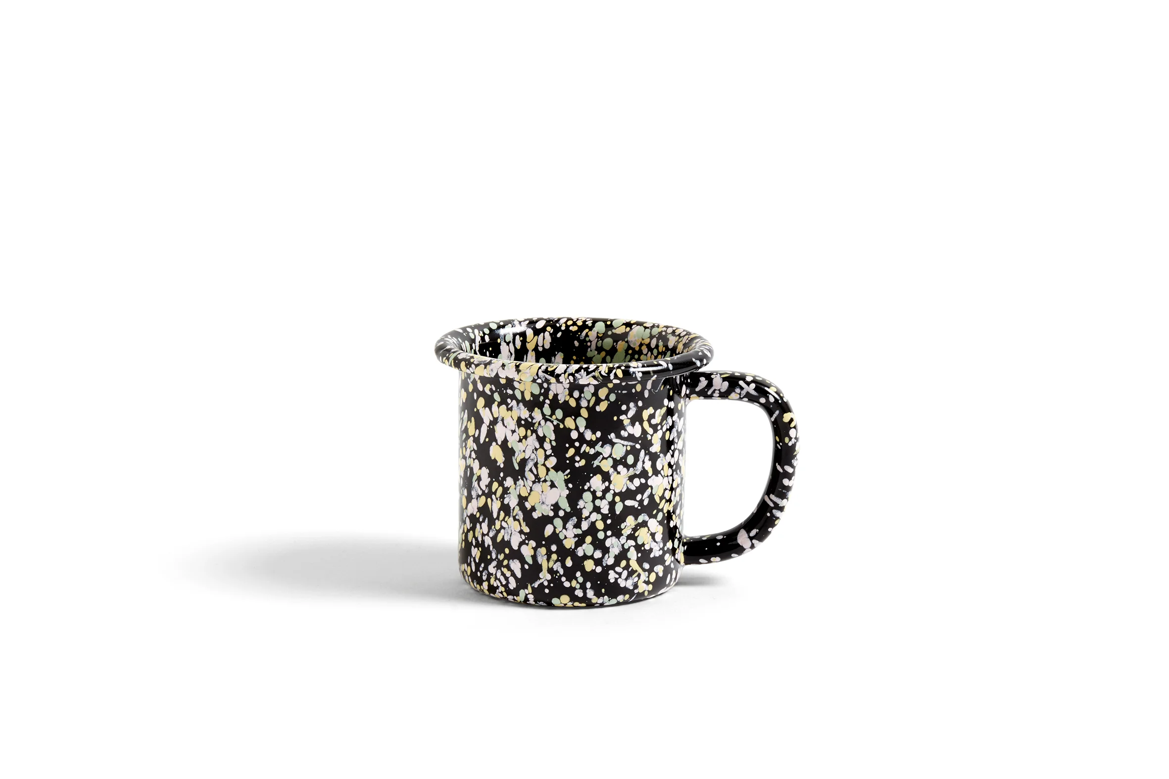506942 Enamel Mug Sprinkle black_WB.jpg
