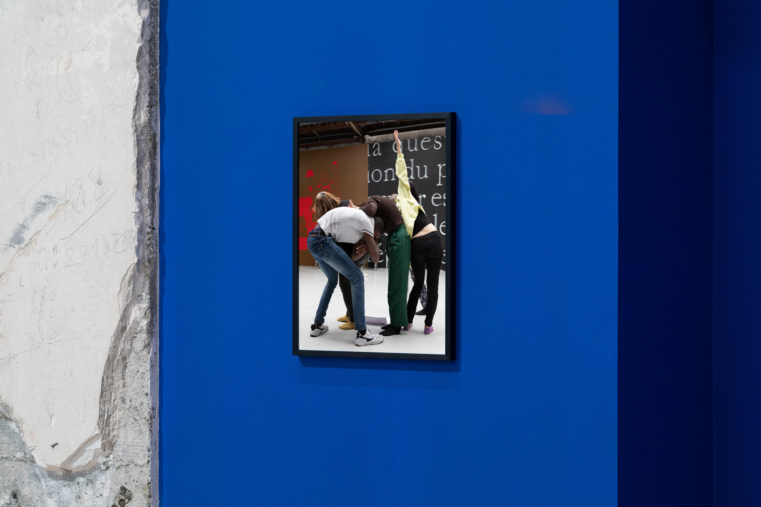 Photos documenting a series of workshops with the artist Violaine Lochu, Palais de Tokyo, 2019