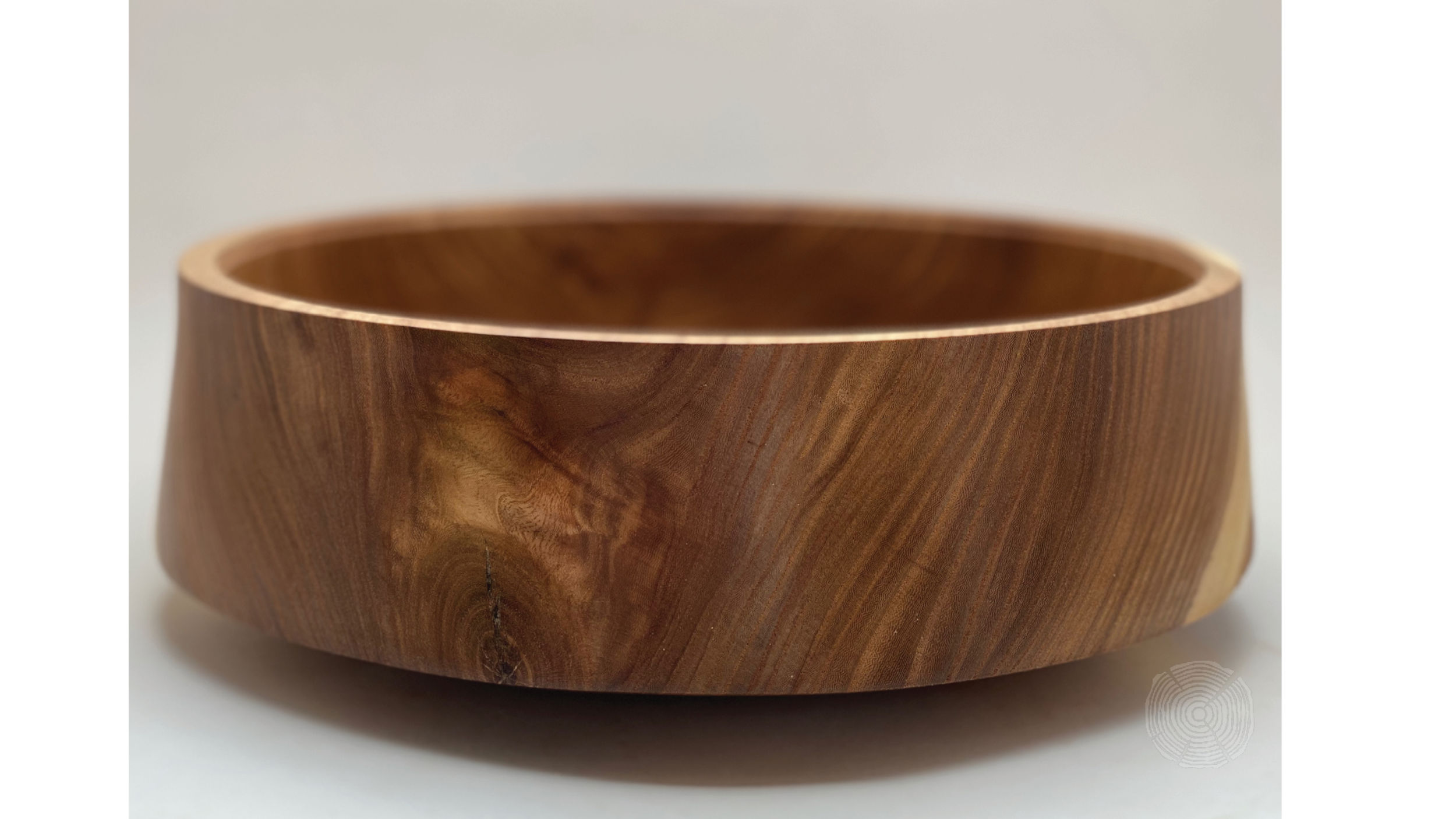 Elm Heartwood Skol with Live Edge