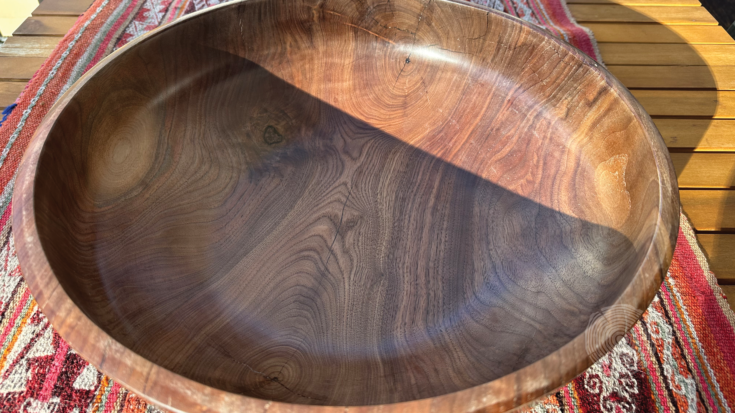 2023.0525-01.BlackWalnut.Bowl.Mongo.SimpleCurve.8.png