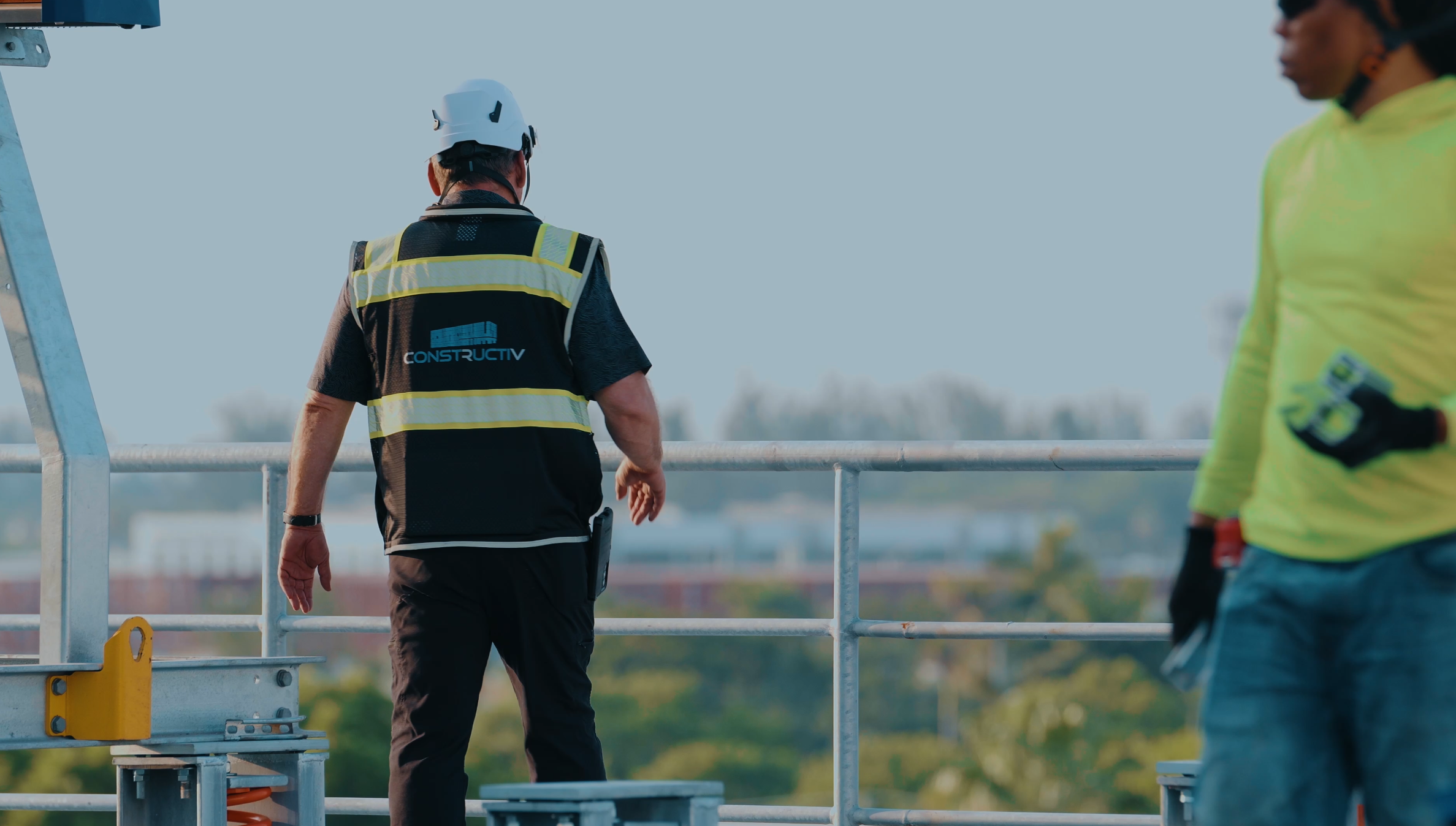 Constructiv team working as General Contractor