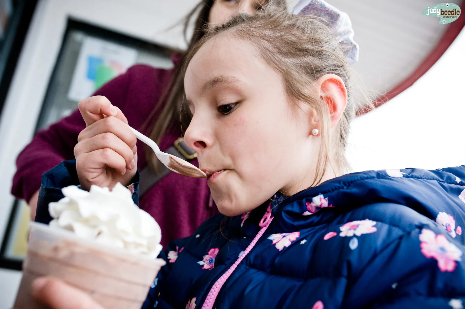 4/12 | Finally got to meet Molly. And have ice cream together and smear chocolate on our teeth.