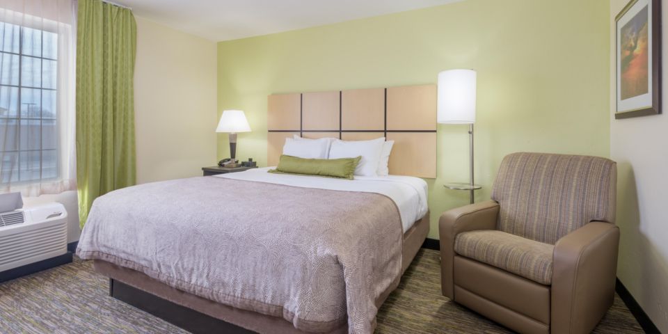King Studio Suite 1.jpg