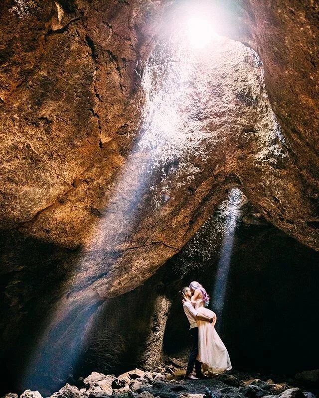 "What can I do so the content I create holds leverage and value in this competitive world?"
.
.
“I think there's two ways to attack it. You either go super niche and narrow and pick a lane to go deep into. You can be "the food pe