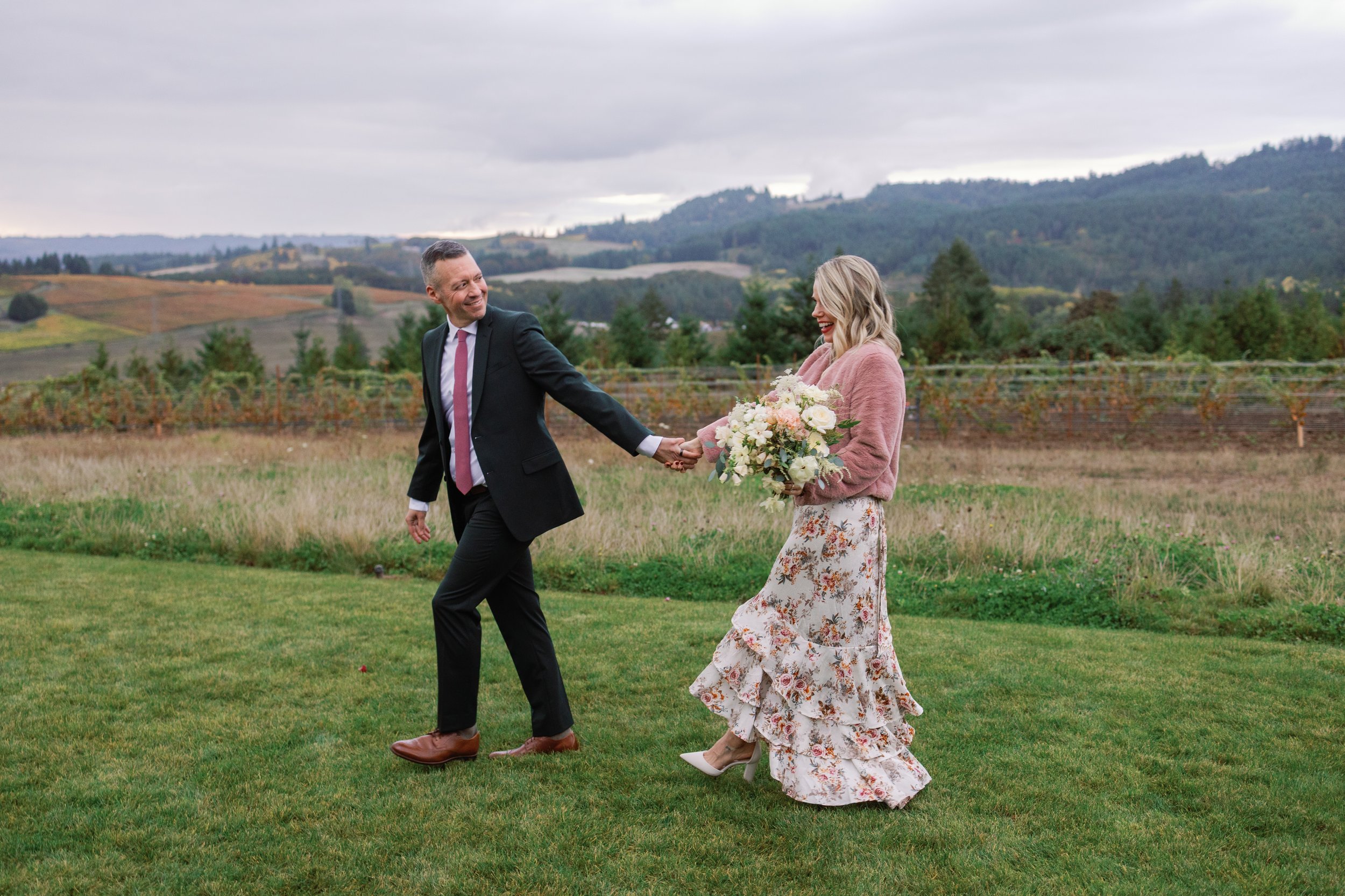 Jess &amp; Jon’s heartfelt Wedding at Ghost Hill Cellars Vineyard in Carlton, Oregon