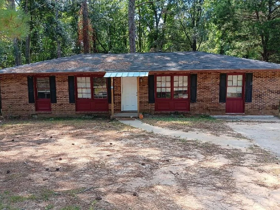 4751 Elkan Ave 34/ 2/1200 — Miller Realty Group LLC.