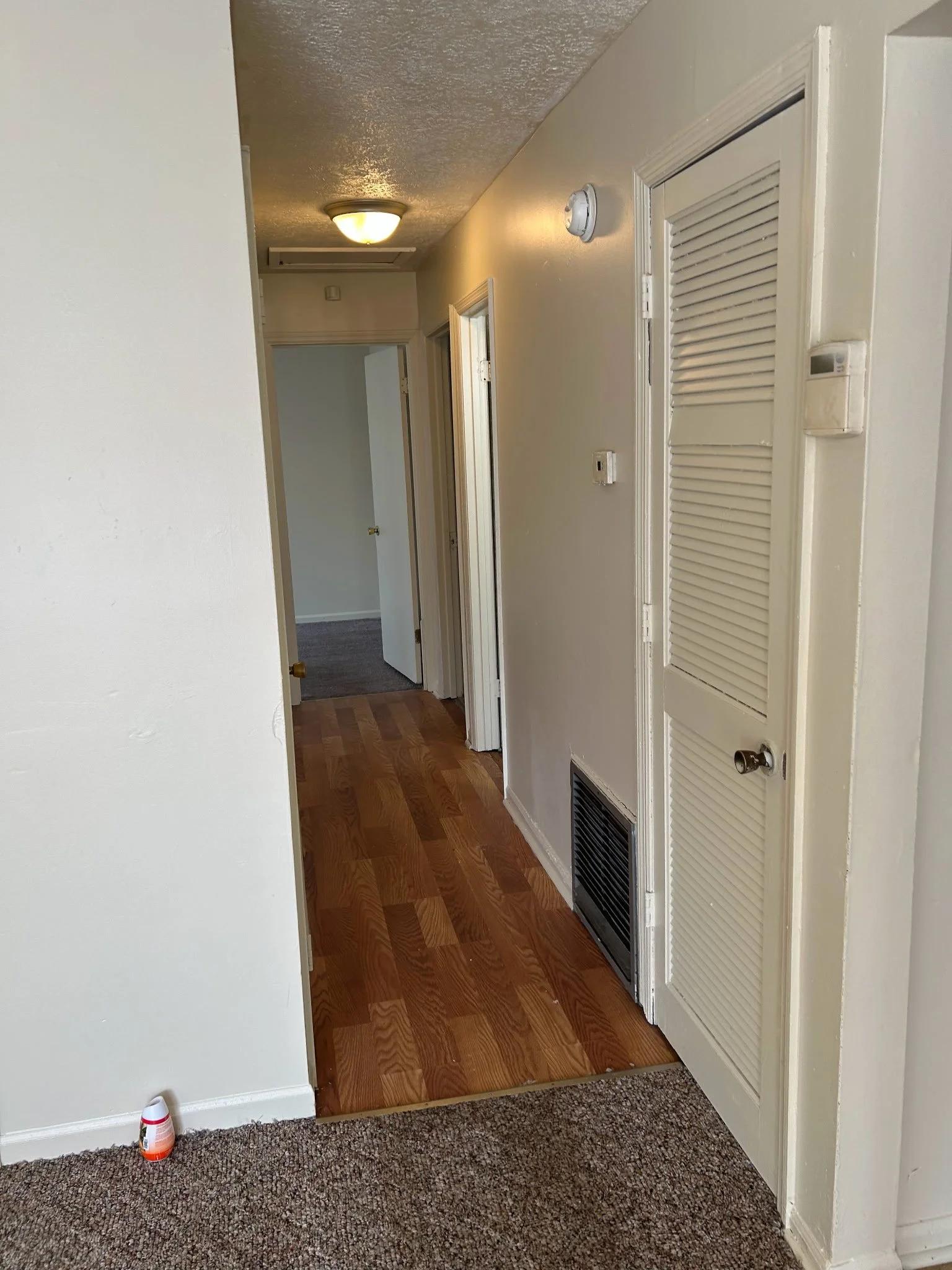 2751 Village Green Lane  (6).JPG