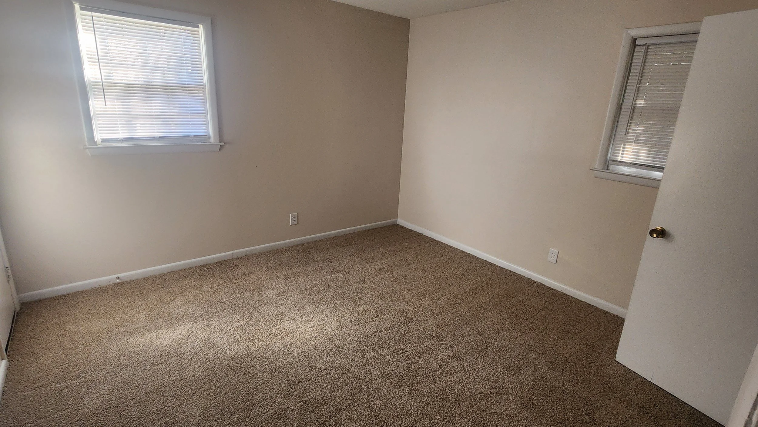 2080  Apache bed 2.jpg