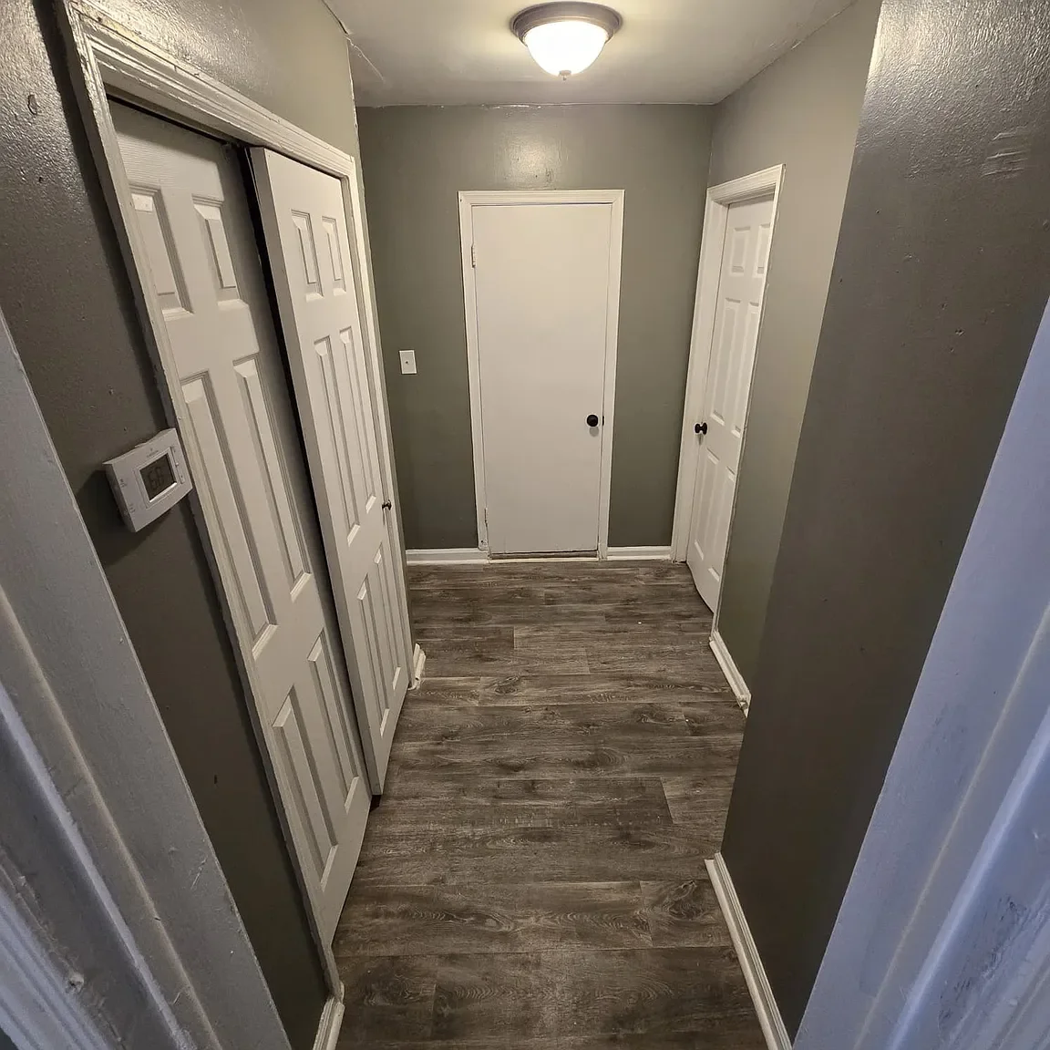 4145 Forest Ave hall.webp