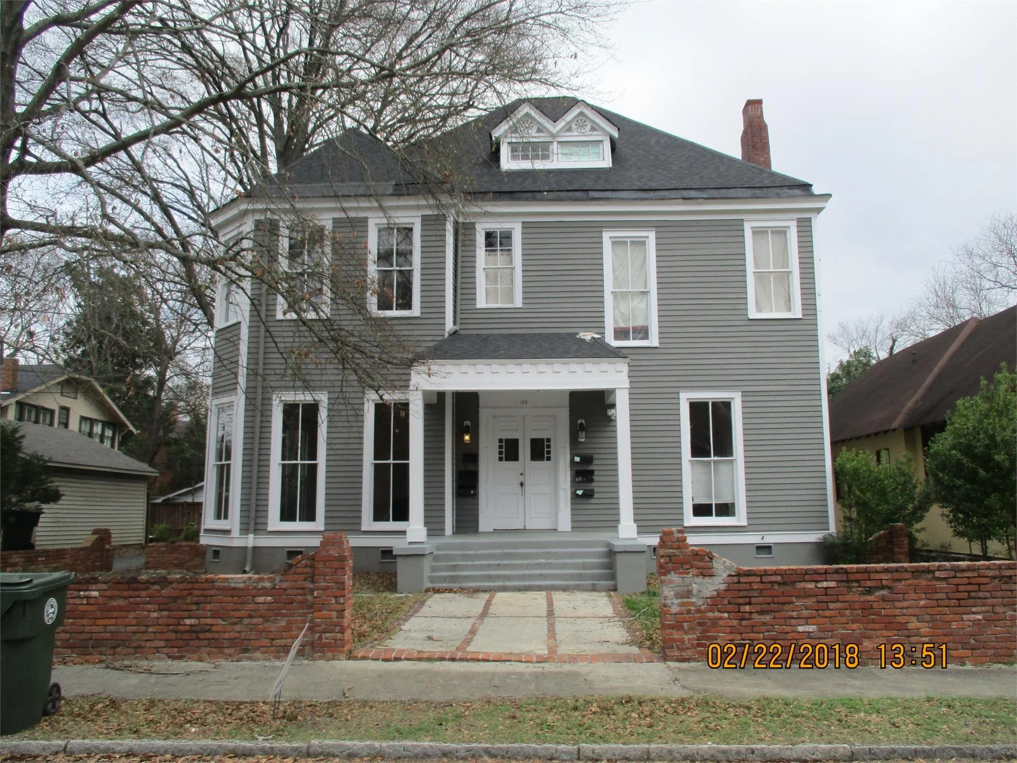 122  Cleveland Ave Front.jpg