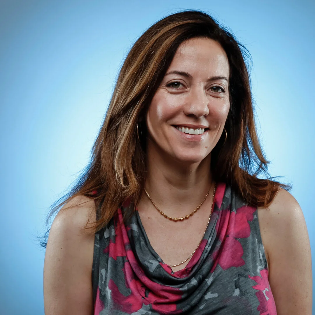 Lorraine Ali headshot.jpg