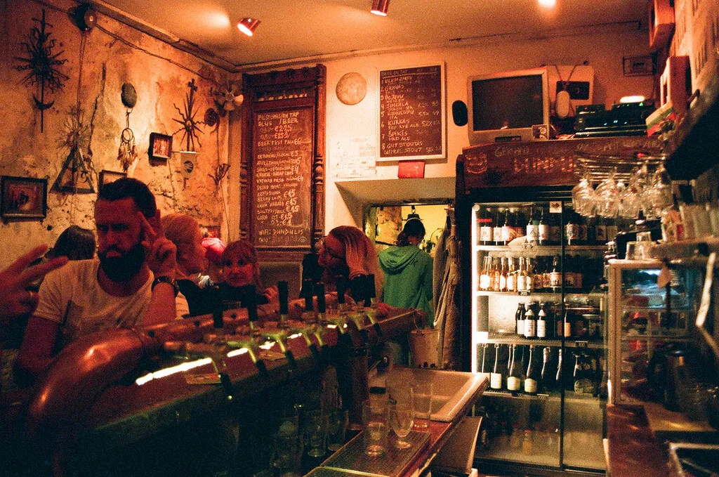 Top bars in Vilnius — Uri Foto