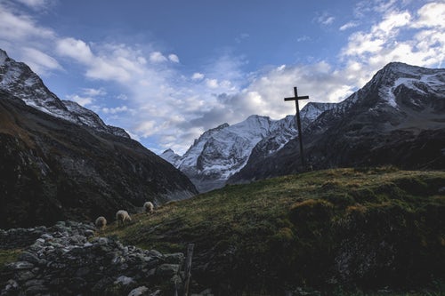 Joni Eareckson Tada: “Don’t Deny Christ. The Stakes Are Too High”
