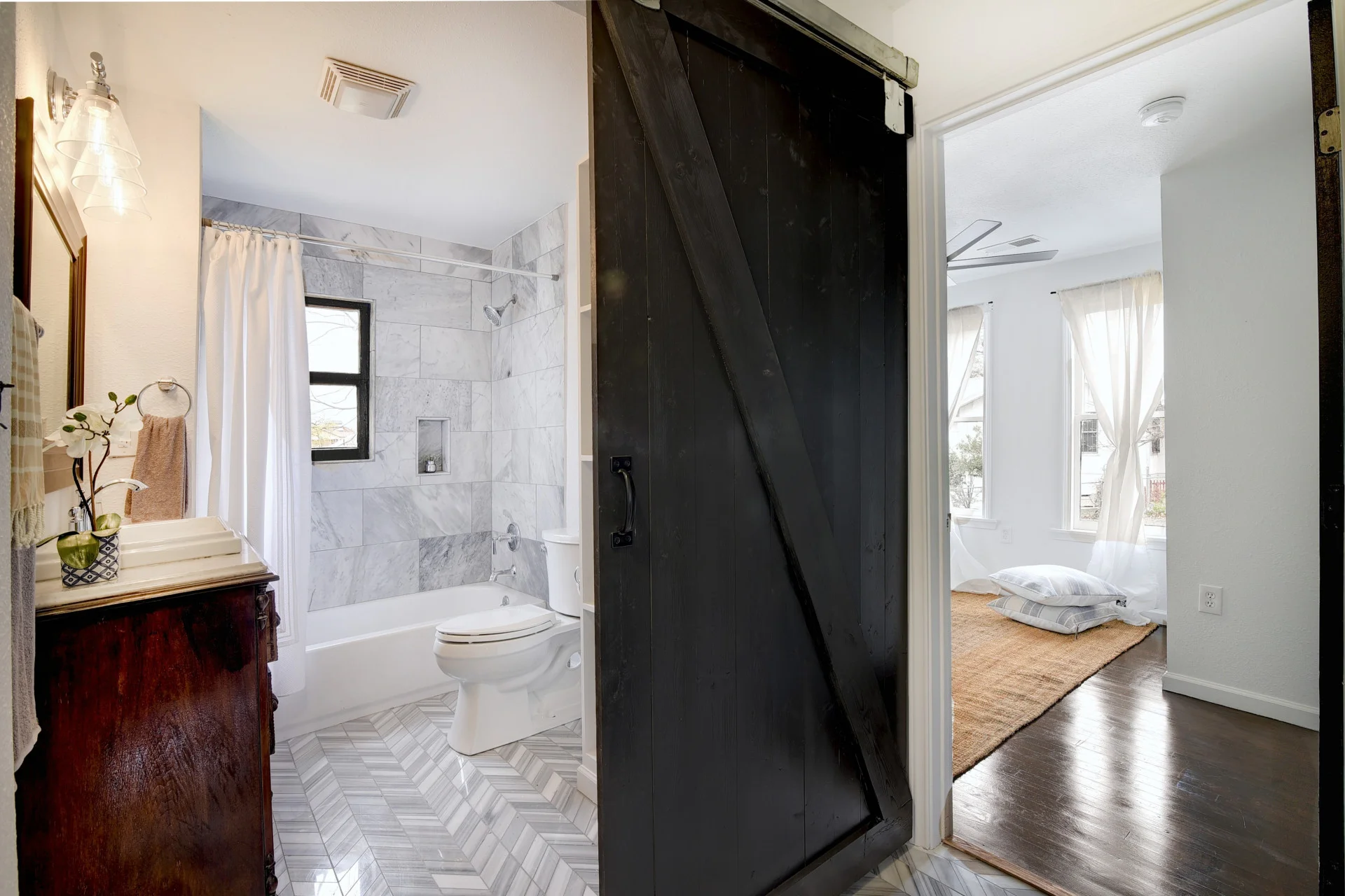 _fhd_1210 Singleton0014_6113410.jpg