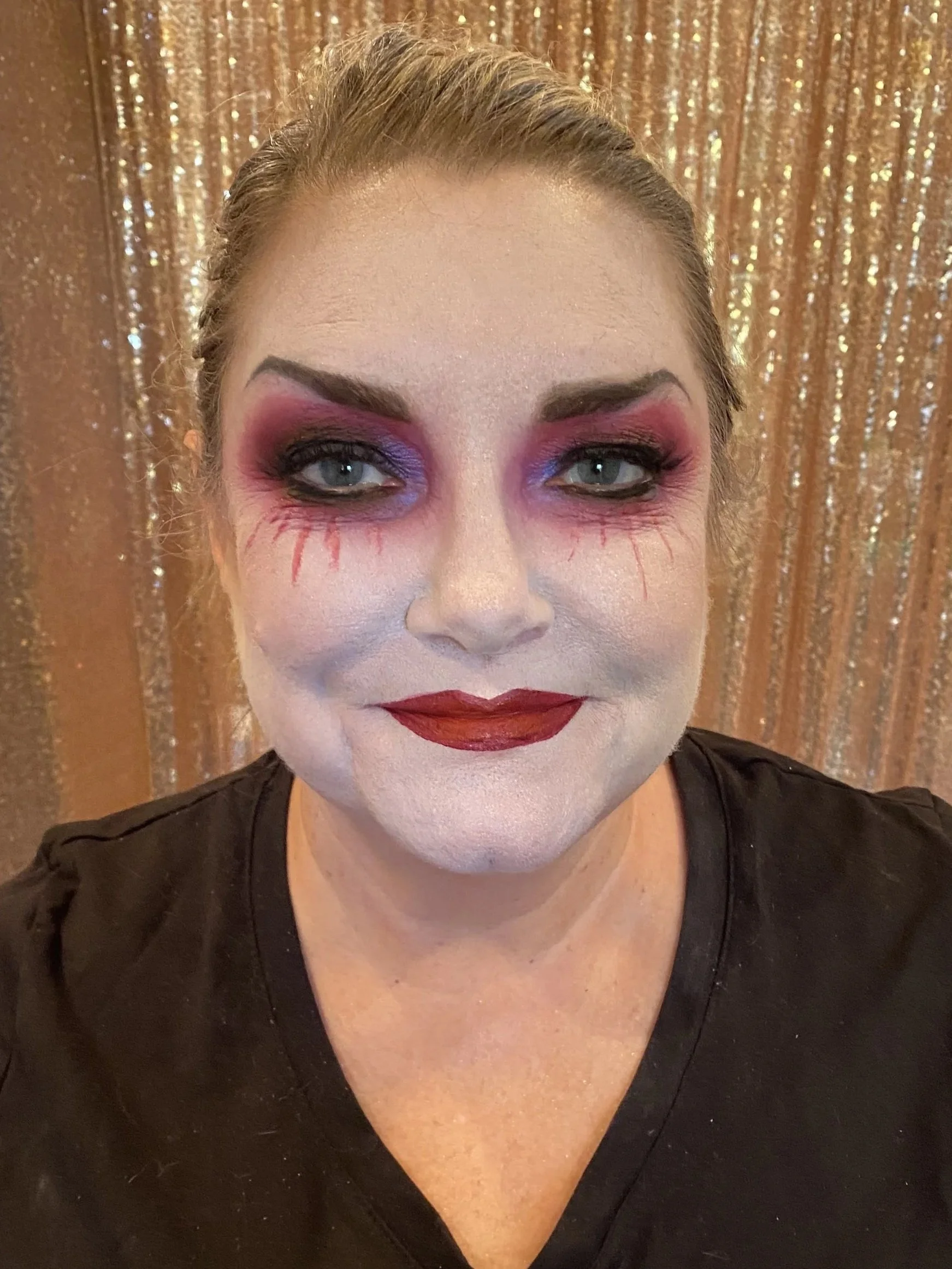 red_witch_makeup_wondermelbeauty.jpg